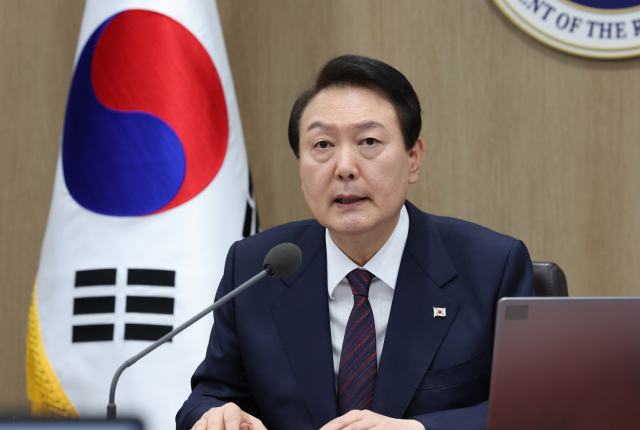 윤석열 대통령이 22일 오전 서울 용산 대통령실 청사에서 열린 국무회의에서 발언하고 있다. 연합뉴스