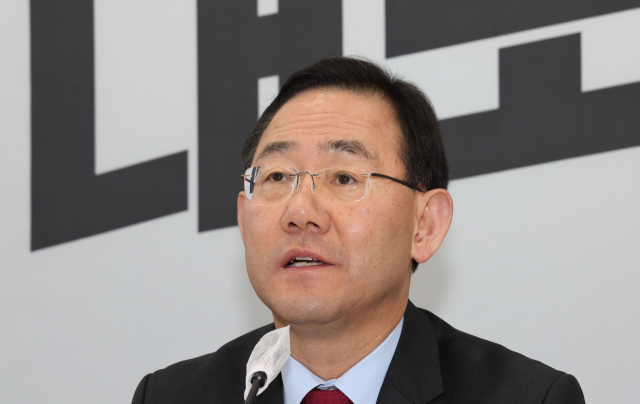 국민의힘 주호영 원내대표가 30일 오후 서울 여의도 국회에서 열린 기자간담회에서 발언하고 있다. 연합뉴스