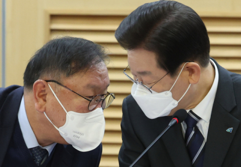 더불어민주당 이재명 대표가 7일 오전 국회 의원회관에서 열린 