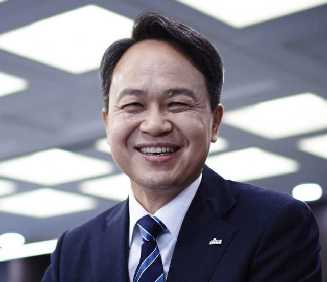 신한금융지주 차기 회장 후보로 내정된 진옥동 신한은행장. 신한은행