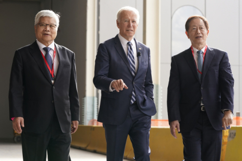 [사설] 삼성과 더 격차 벌린 TSMC, 이래도 민주당은 발목 잡기만 할 텐가