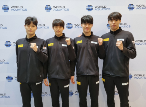 황선우 앞세운 쇼트코스 계영 800ｍ서 또 한국新…역대 최고 4위