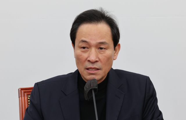 국정조사특위 위원장인 더불어민주당 우상호 의원이 18일 오후 서울 여의도 국회에서 기자간담회를 하고 있다. 연합뉴스