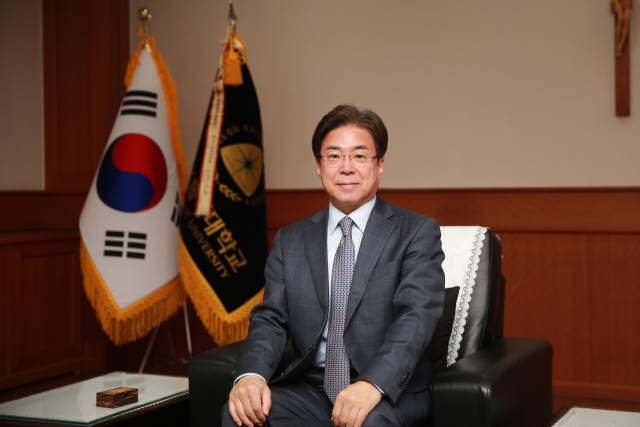 성한기 대구가톨릭대 신임 총장