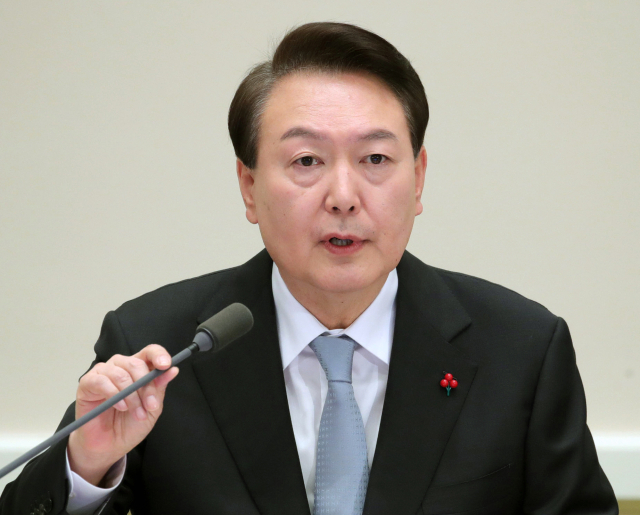 윤석열 대통령이 21일 청와대 영빈관에서 열린 제12차 비상경제민생회의 겸 제1차 국민경제자문회의에서 발언하고 있다. 연합뉴스