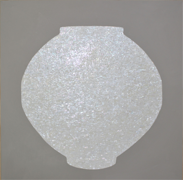 권유미, 상원(上元:대보름달), 혼합재료, 자개, 130×130cm, 2022.