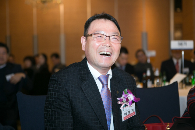 경북 상주시 고향사랑 기부제 1호인 백준기 재구 상주향우회 회장. 상주시 제공
