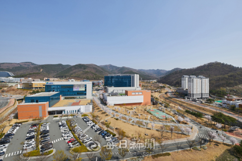 미래 먹거리 창출 나선 공공기관… 올해 안경·의료 분야 사업 착수