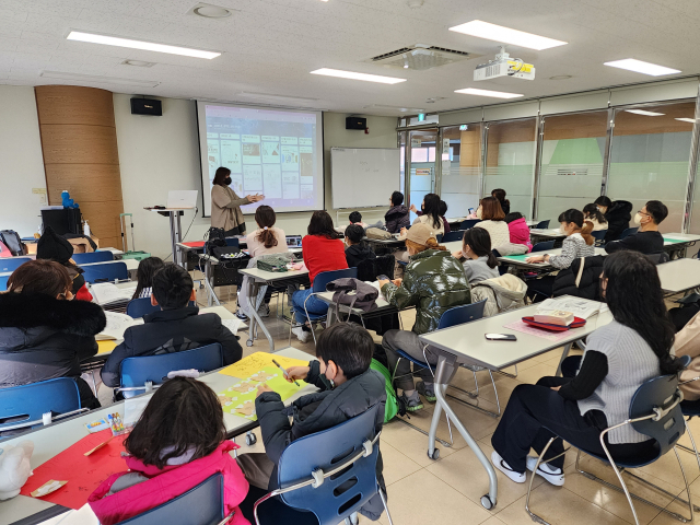 (재)수성문화재단(이사장 김대권) 수성구립(범어·용학·고산)도서관이 2023년 새해를 맞아 1~2월에 다양한 독서문화프로그램을 운영한다. 수성문화재단 제공