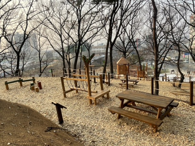 달성군이 11일 화원읍에 개장하는 