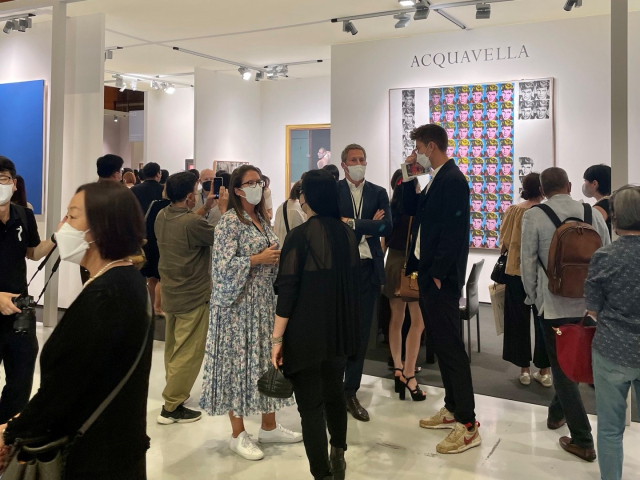 지난해 9월 코엑스에서 열린 프리즈 서울 모습. 이연정 기자