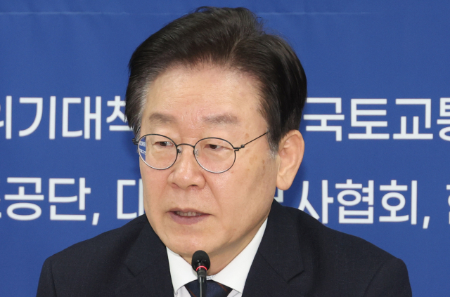 더불어민주당 이재명 대표가 7일 오전 서울 강서구 전세피해지원센터에서 열린 전세사기피해 재발방지대책 마련을 위한 현장간담회에서 발언하고 있다. 연합뉴스