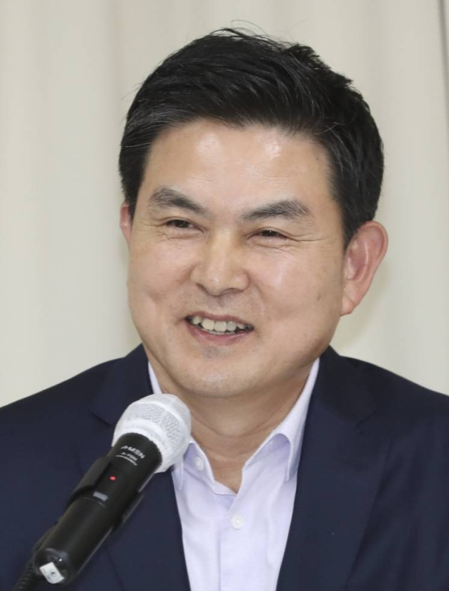 김태호 국회 외교통일위원회 위원장