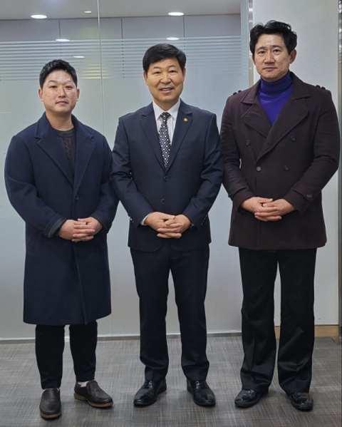 라오스 야구 대표팀 한국인 지도자 선임…이만수, 김현민·이준영 파견
