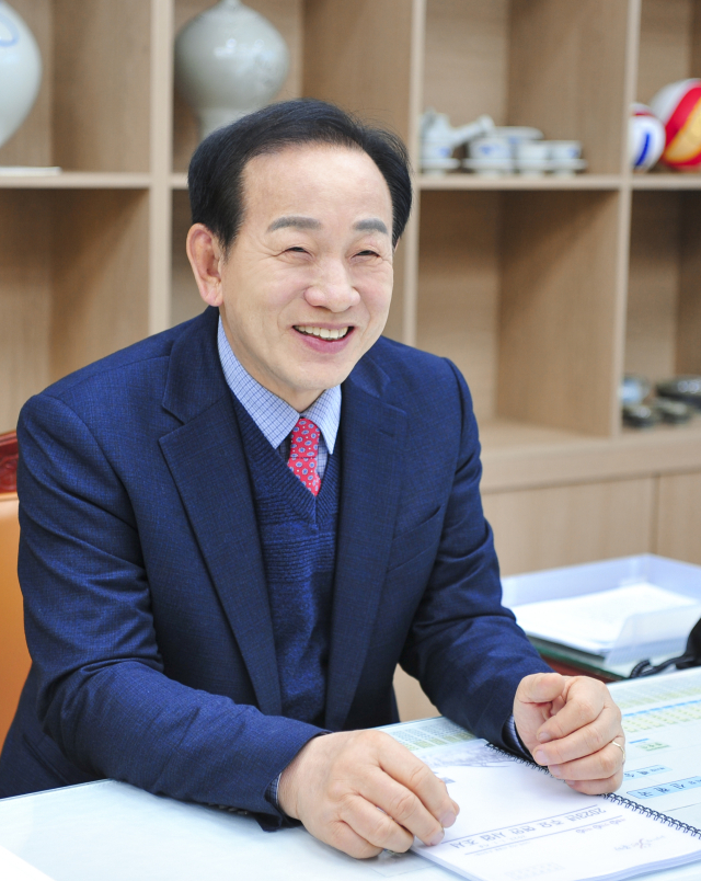 신현국 경북 문경시장