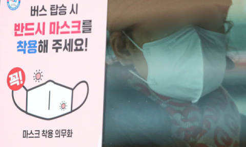 대중교통에서도 마스크 벗나…정부 