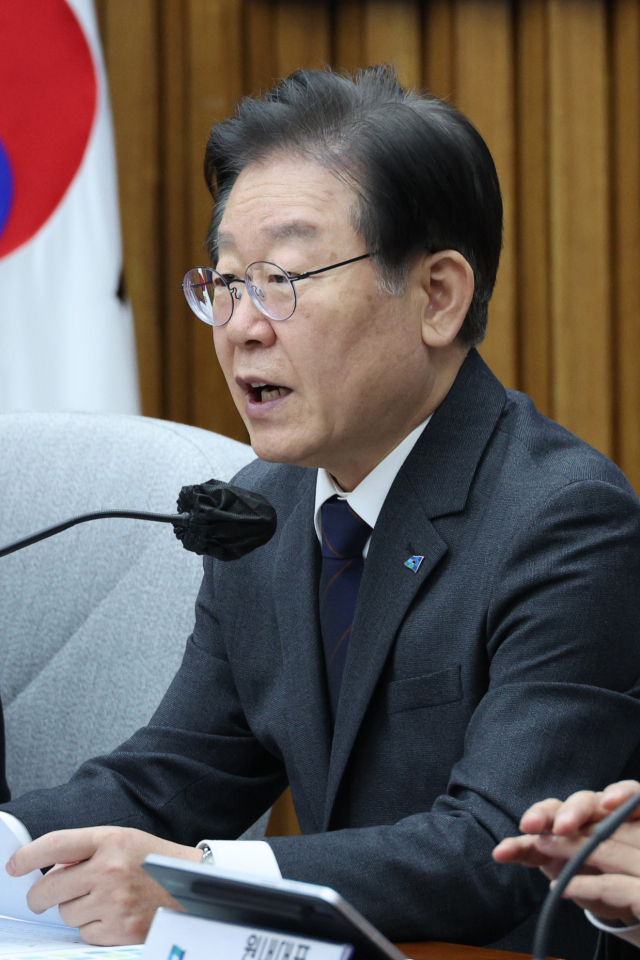 더불어민주당 이재명 대표가 6일 오전 국회에서 열린 확대간부회의에서 발언하고 있다. 연합뉴스