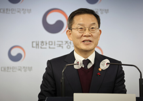 정부 “초거대 AI 행정서비스 개발…이름 짓는 단계”
