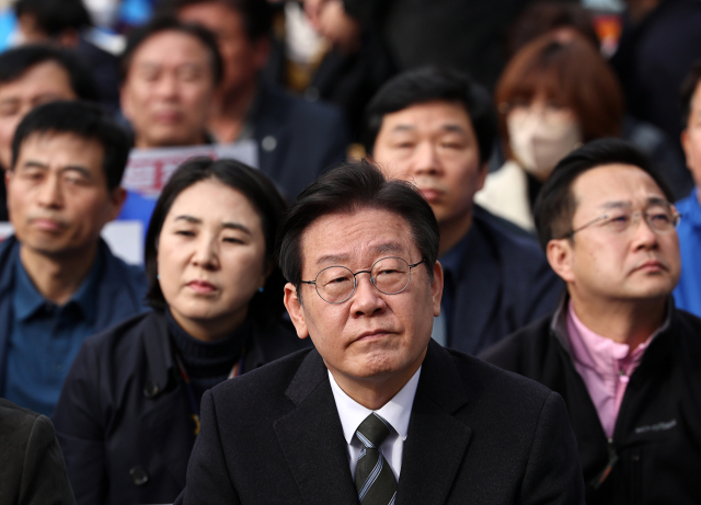 더불어민주당 이재명 대표가 11일 오후 서울시청 광장 동편에서 열린 