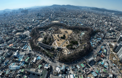 4월 15일 자 시사상식 퀴즈