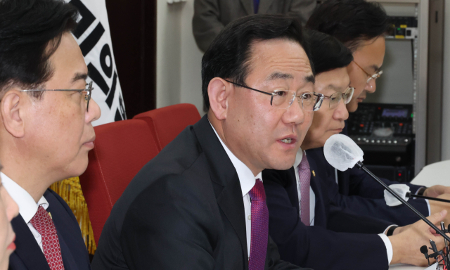 국민의힘 주호영 원내대표가 23일 오후 본회의를 마친 뒤 원내대표실에서 기자간담회를 열고