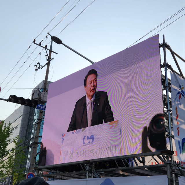 1일 윤석열 대통령이 서문시장 100주년 기념식에 참석해 축사를 하고 있다. 윤수진 기자