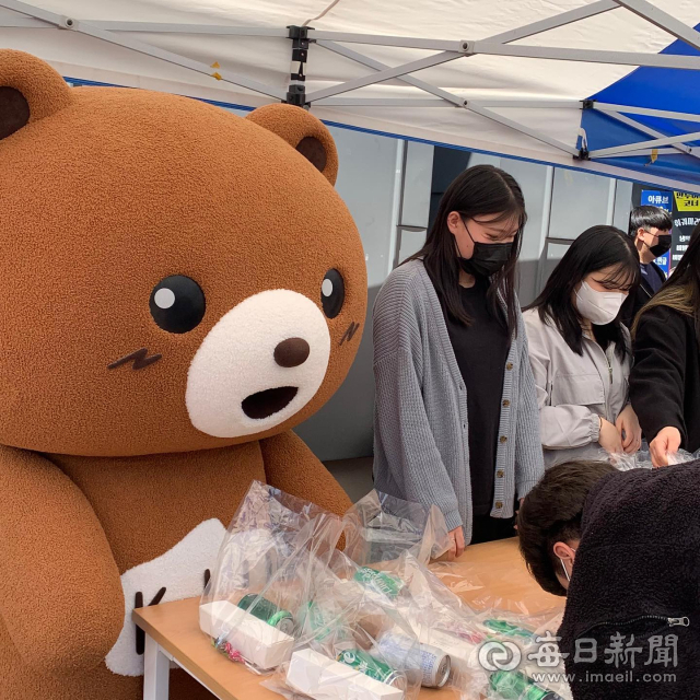 경일대의 캐릭터로 맹활약하고 있는