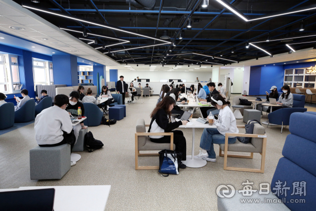 계명대 미래혁신인재원이 디지털 신기술 핵심 인재 양성을 위해 계명대 동산도서관 3층에 구축한 