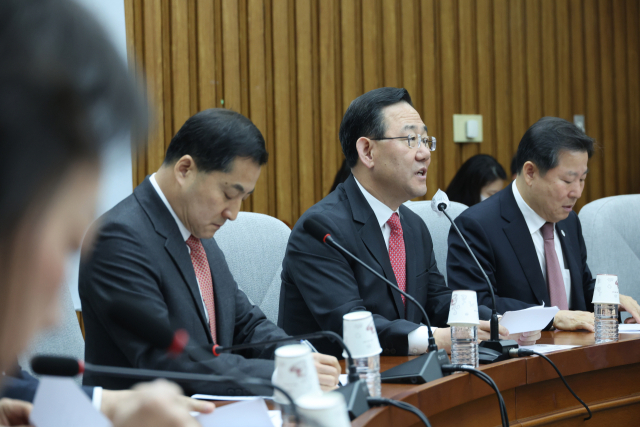 국민의힘 주호영 원내대표가 4일 오전 국회에서 열린 원내대책회의에서 발언하고 있다. 연합뉴스