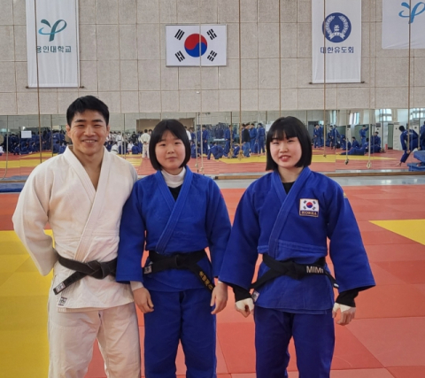 [스포츠IN] 독립투사 후손·재일동포 허미미‧허미오 유도 자매 '금빛 엎어치기'
