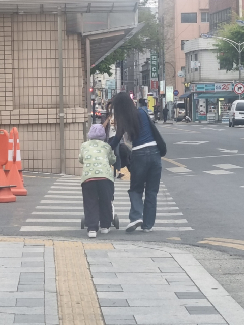 [이 분을 찾습니다] 대구시의회 옆 천사가 나타났다