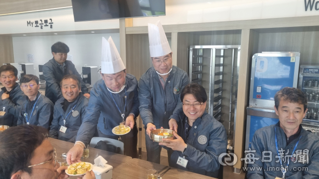 11일 김천일반산업단지에 있는 코오롱인더스트리 김천공장 내 