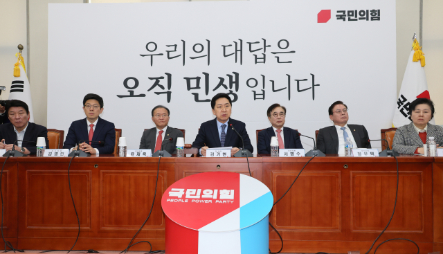 국민의힘 김기현 대표가 12일 오전 국회에서 열린 당대표 및 최고위원·중진의원 연석회의에서 발언하고 있다. 연합뉴스
