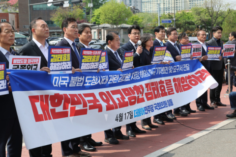 대통령실, 野 김태효 해임 요구 일축…