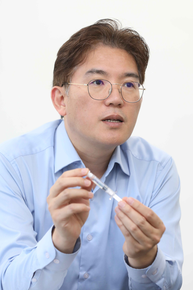 대구경북첨단의료복합단지 입주 기업 ㈜인코아 본사에서 만난 김동탁 대표이사는