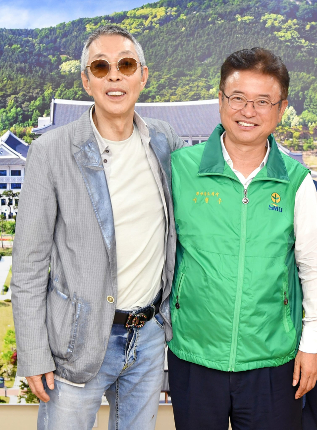 코미디언 故(고) 서세원과 이철우 경북도지사. 이철우 도지사 페이스북