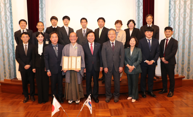 안동시는 26일 세계역사도시회의 회장 도시인 일본 교토시를 방문해 양 도시의 지속가능한 역사도시 발전을 위해 상호 협력하기로 했다. 안동시 제공