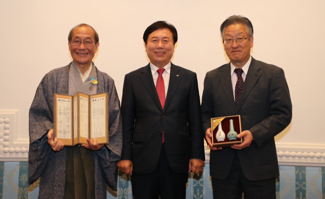 안동시는 26일 세계역사도시회의 회장 도시인 일본 교토시를 방문해 양 도시의 지속가능한 역사도시 발전을 위해 상호 협력하기로 했다. 안동시 제공