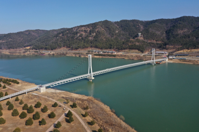 상주 낙동강변 낙강교 전경