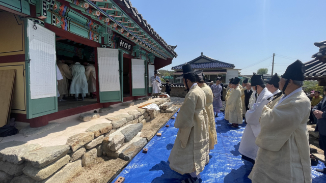 지난달 30일 노병대 의병장의 위패를 모신 상주 숭렬사에서 숭모제가 엄숙히 진행됐다. 상주시 제공