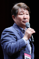 권영진 전 대구시장이 지난달 3일 북구 대구은행 제2본점에서 열린 