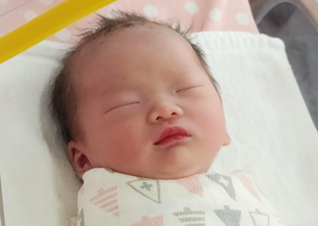 김지민아가