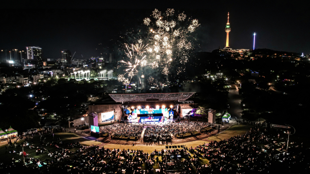 제16회 DIMF 개막축하공연. DIMF 제공.