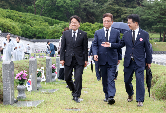 이철우 경북도지사는 18일 광주 북구 국립 5·18민주묘지에서 개최된