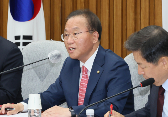 국민의힘 윤재옥 원내대표가 23일 오전 국회에서 열린 원내대책회의에서 발언하고 있다. 연합뉴스