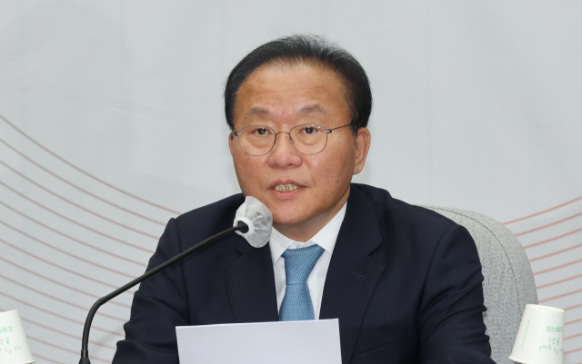 국민의힘 윤재옥 원내대표가 26일 오전 서울 여의도 국회에서 열린 원내대책회의에서 발언하고 있다. 연합뉴스