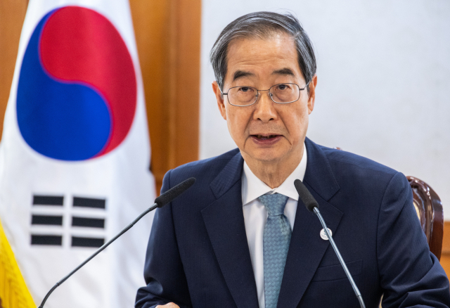 한덕수 국무총리가 26일 오후 서울 종로구 정부서울청사에서 열린 국가 첨단전략산업위원회에 참석해 발언하고 있다. 연합뉴스
