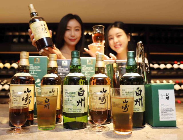 신세계백화점은 오는 9일부터 15일까지 대구 신세계백화점을 포함해 강남점, 경기점 등 11개 점포에서 위스키와 전통주, 와인을 내세운 대규모 주류 행사 