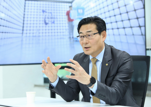 손웅희 한국로봇산업진흥원장은 