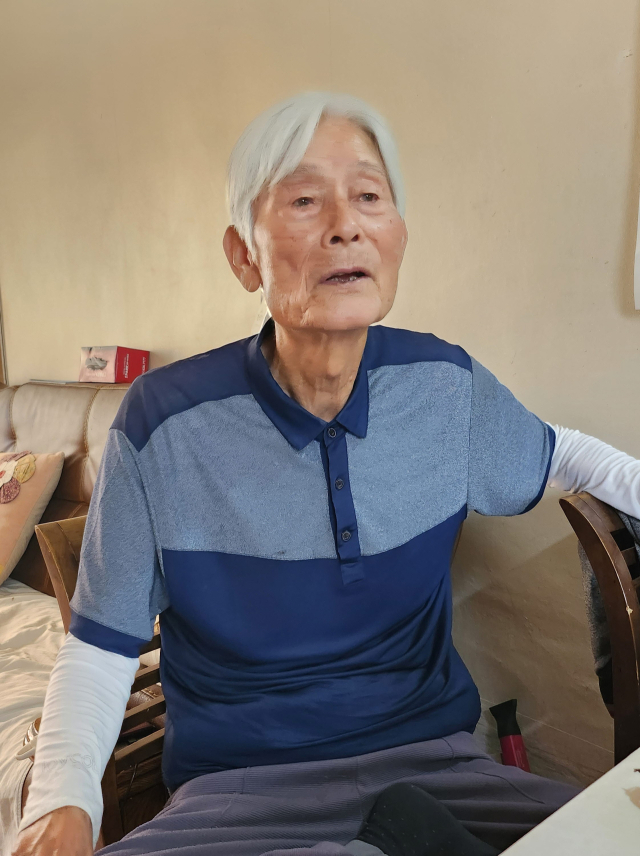 정성진 씨가 참혹했던 당시 상황을 전하고 있다. 마경대 기자